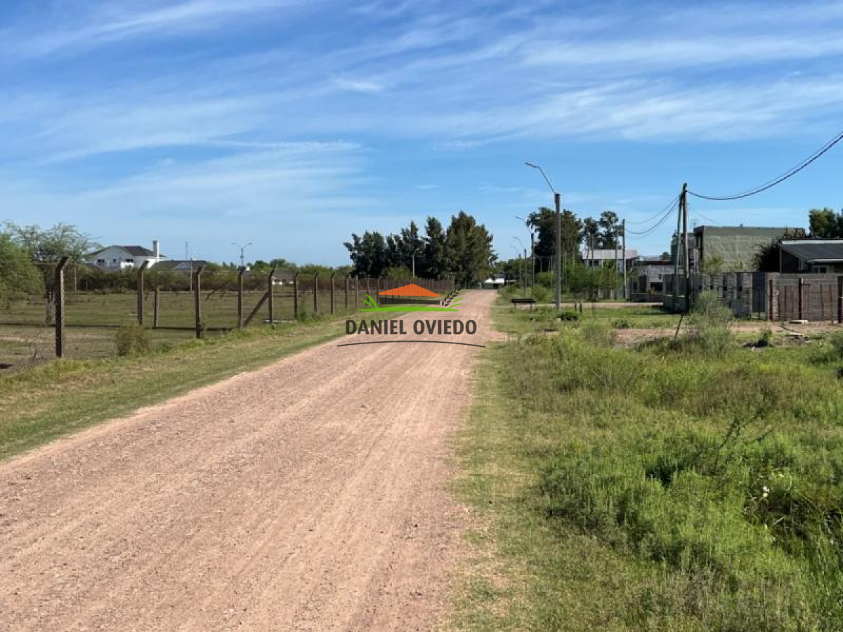 Terreno ID.35/2-terrenos-en-venta-calle-Raúl-Igoa,-barrio-Las-Lomas,-Carmelo. - 2 terrenos en venta calle Raúl Igoa, barrio Las Lomas, Carmelo.