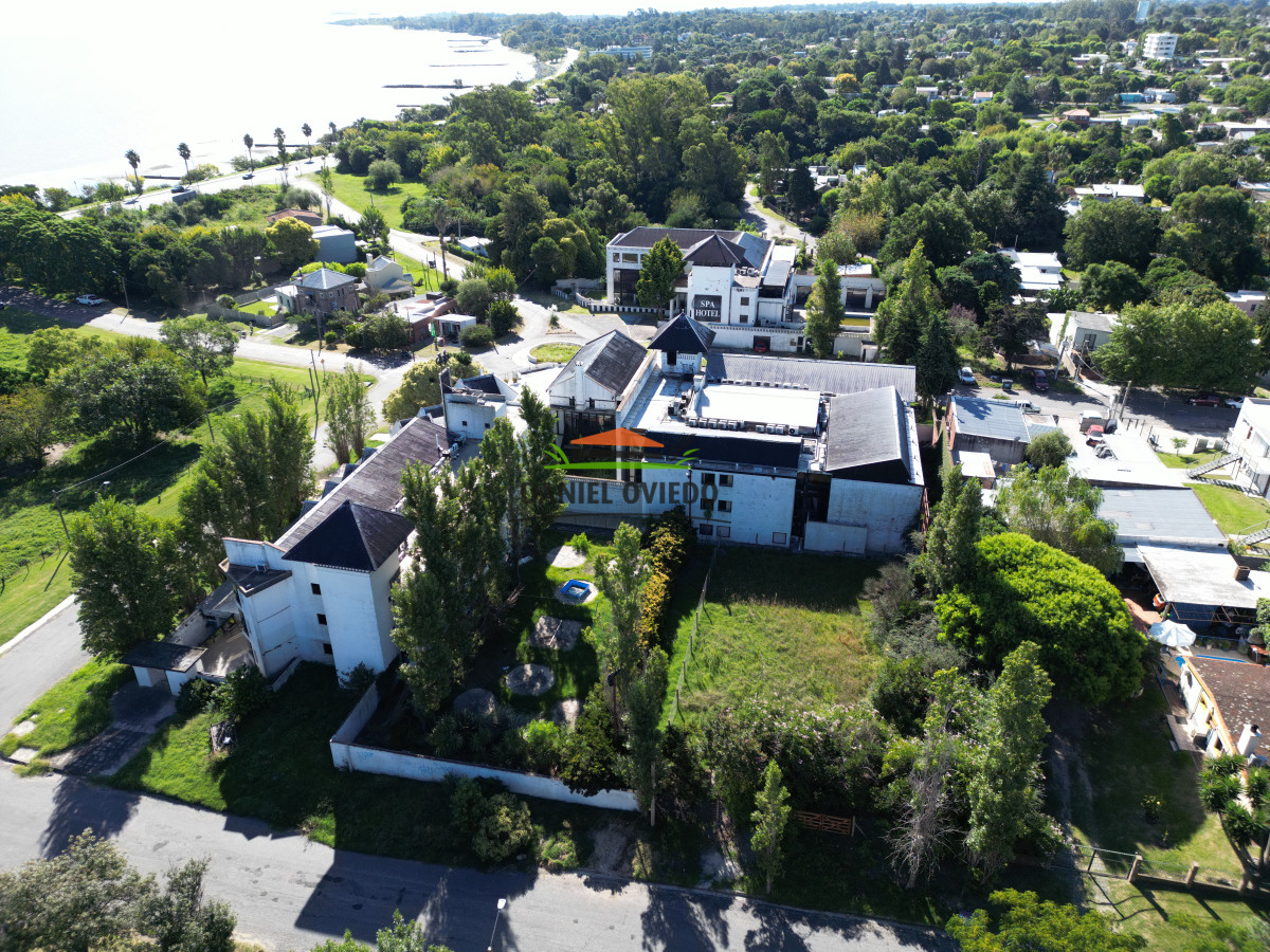 Hotel ID.193 - Excepcional Hotel de 5 estrellas con vista plena al Río de la Plata en venta en Colonia. 