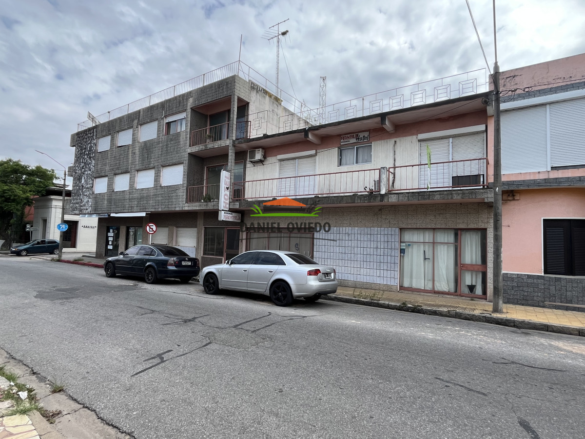 Hotel ID.194 - Hotel y local comercial en venta en la rambla de Carmelo.