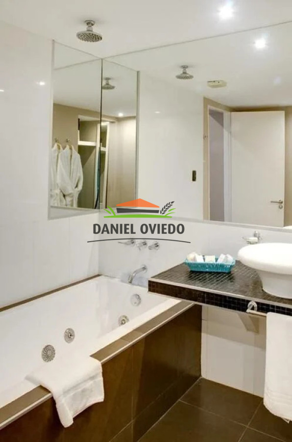 Hotel ID.193 - Excepcional Hotel de 5 estrellas con vista plena al Río de la Plata en venta en Colonia. 