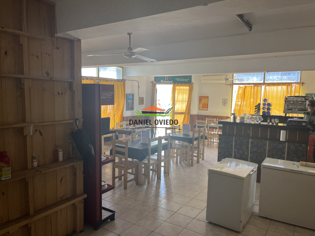 Hotel ID.184 - Hotel, restaurant y kiosco edificio completo en venta en exclusividad en Carmelo.