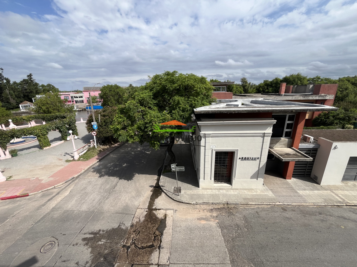 Hotel ID.194 - Hotel y local comercial en venta en la rambla de Carmelo.