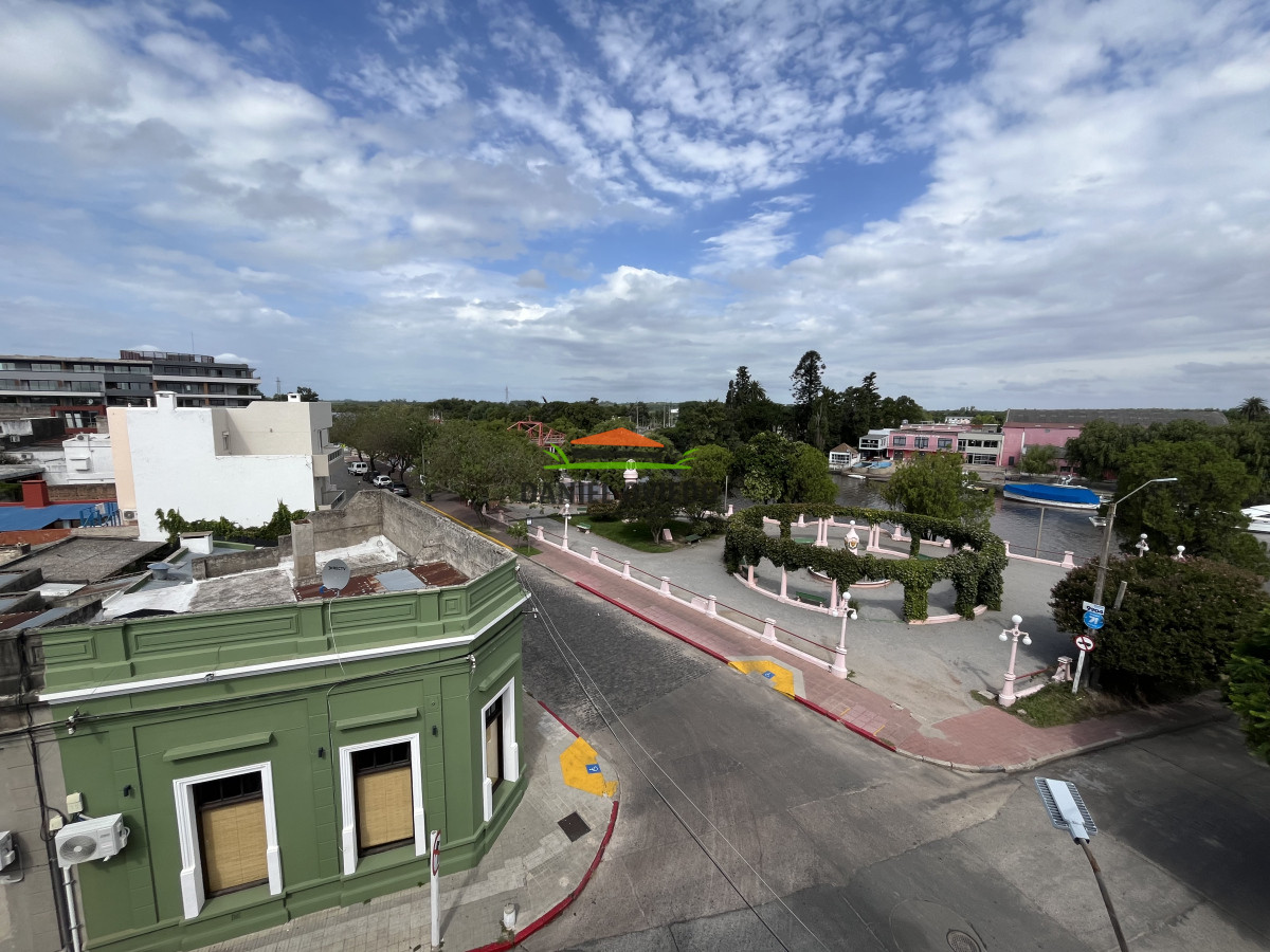 Hotel ID.194 - Hotel y local comercial en venta en la rambla de Carmelo.