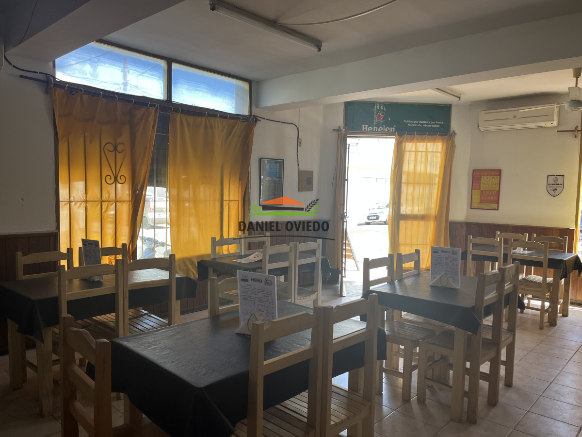 Hotel ID.184 - Hotel, restaurant y kiosco edificio completo en venta en exclusividad en Carmelo.