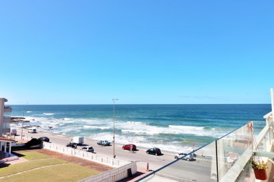 Apartamento en Península con vista al mar, 2 dormitorios