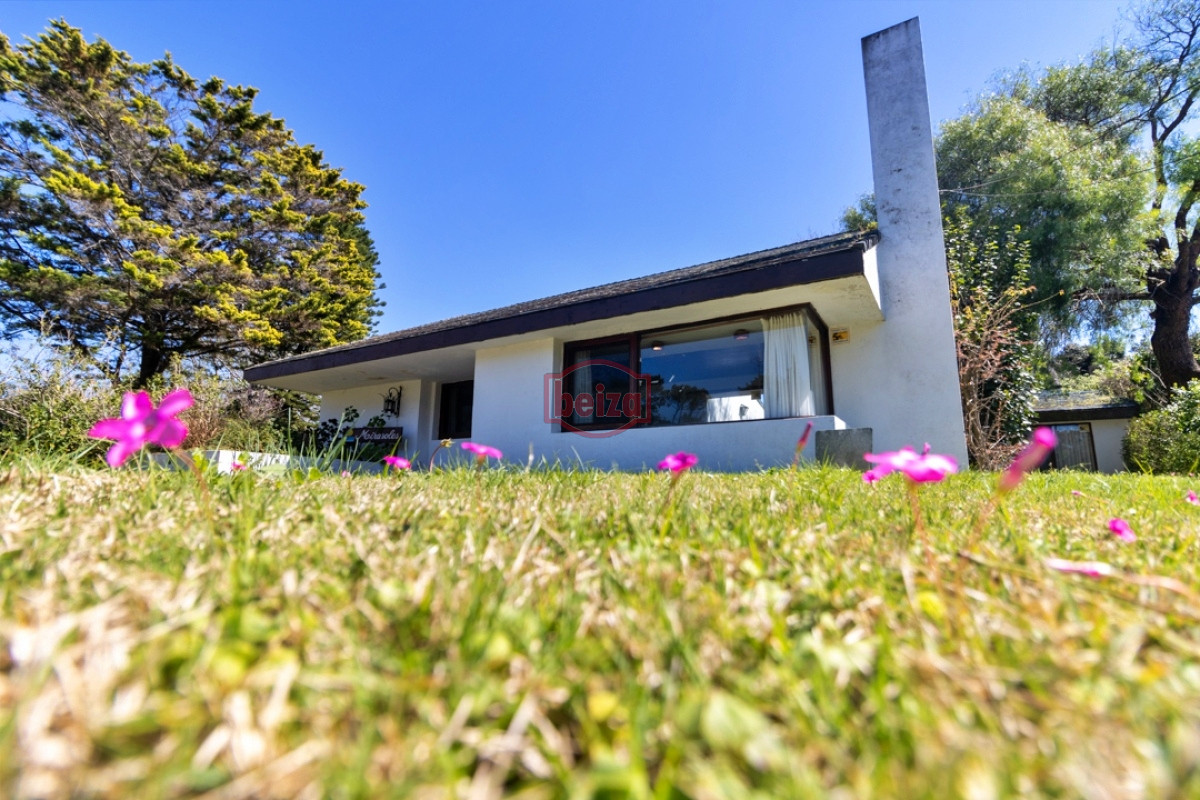 Casa ID.166393/Casa-de-2-dormitorios-a-la-venta--En-el-Chorro- - Casa en venta Pinares 2 dormitorios