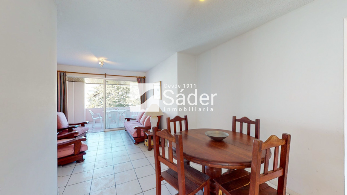 Apartamento ID.330 - Apartamento en venta Playa Mansa 3 dormitorios