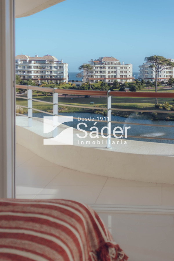 Apartamento ID.3743 - Apto 3 Dormitorios Pda. 42 Playa Mansa