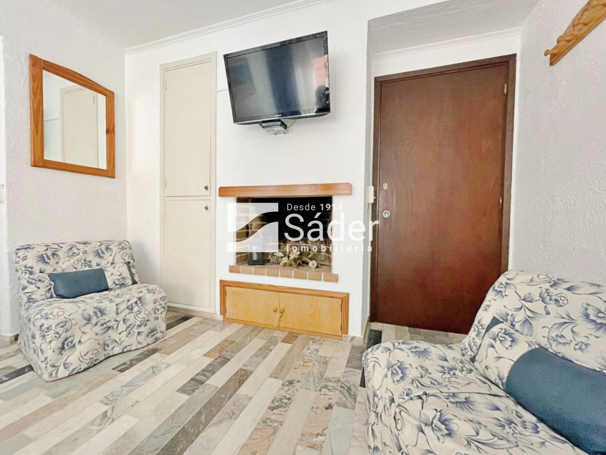 Apartamento ID.4673 - Apto de 2 dormitorios en Alquiler, Península 
