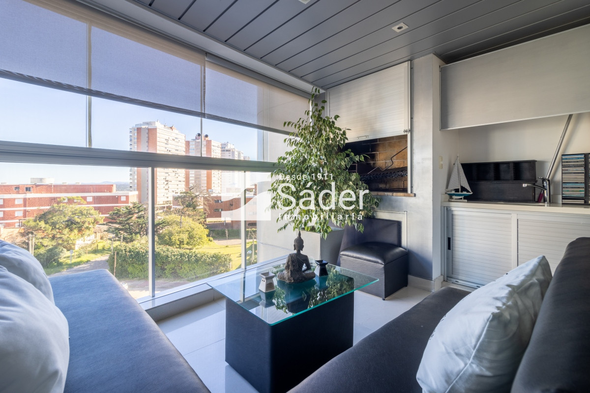 Apartamento ID.3357 - Apartamento en venta Playa Mansa 2 dormitorios