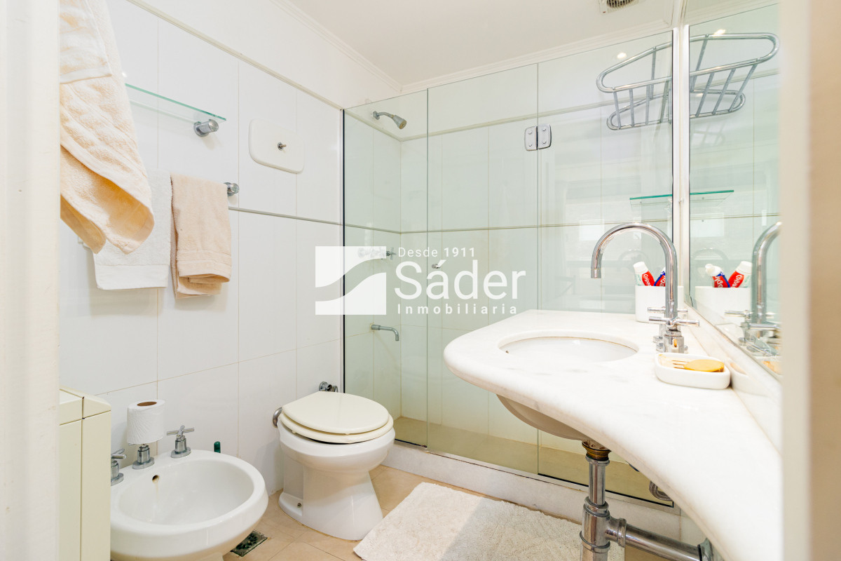 Apartamento ID.3247 - Apartamento en venta y alquiler Peninsula 3 dormitorios