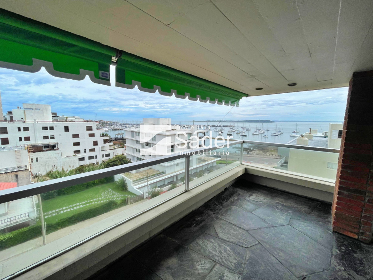 Apartamento ID.4657 - Apartamento en venta y alquiler 4 dormitorios en la península.