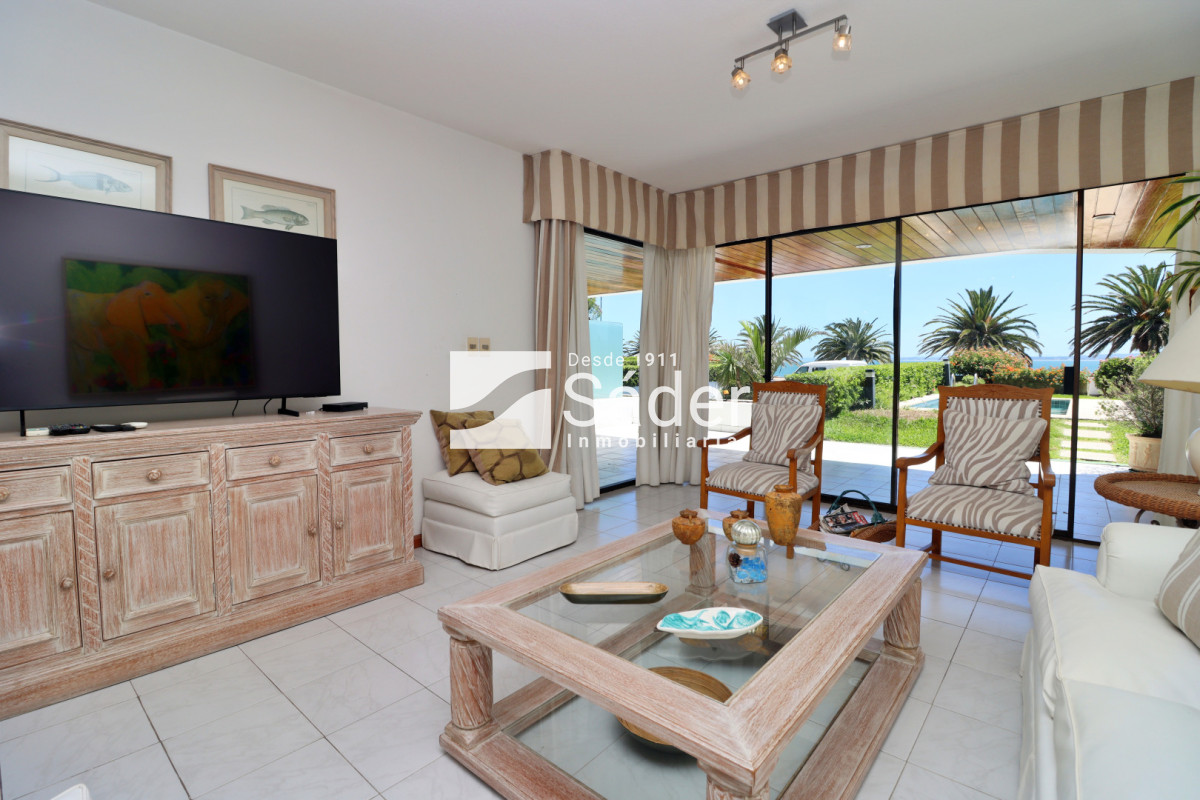Apartamento ID.2620 - Apartamento en venta y alquiler Peninsula 3 dormitorios