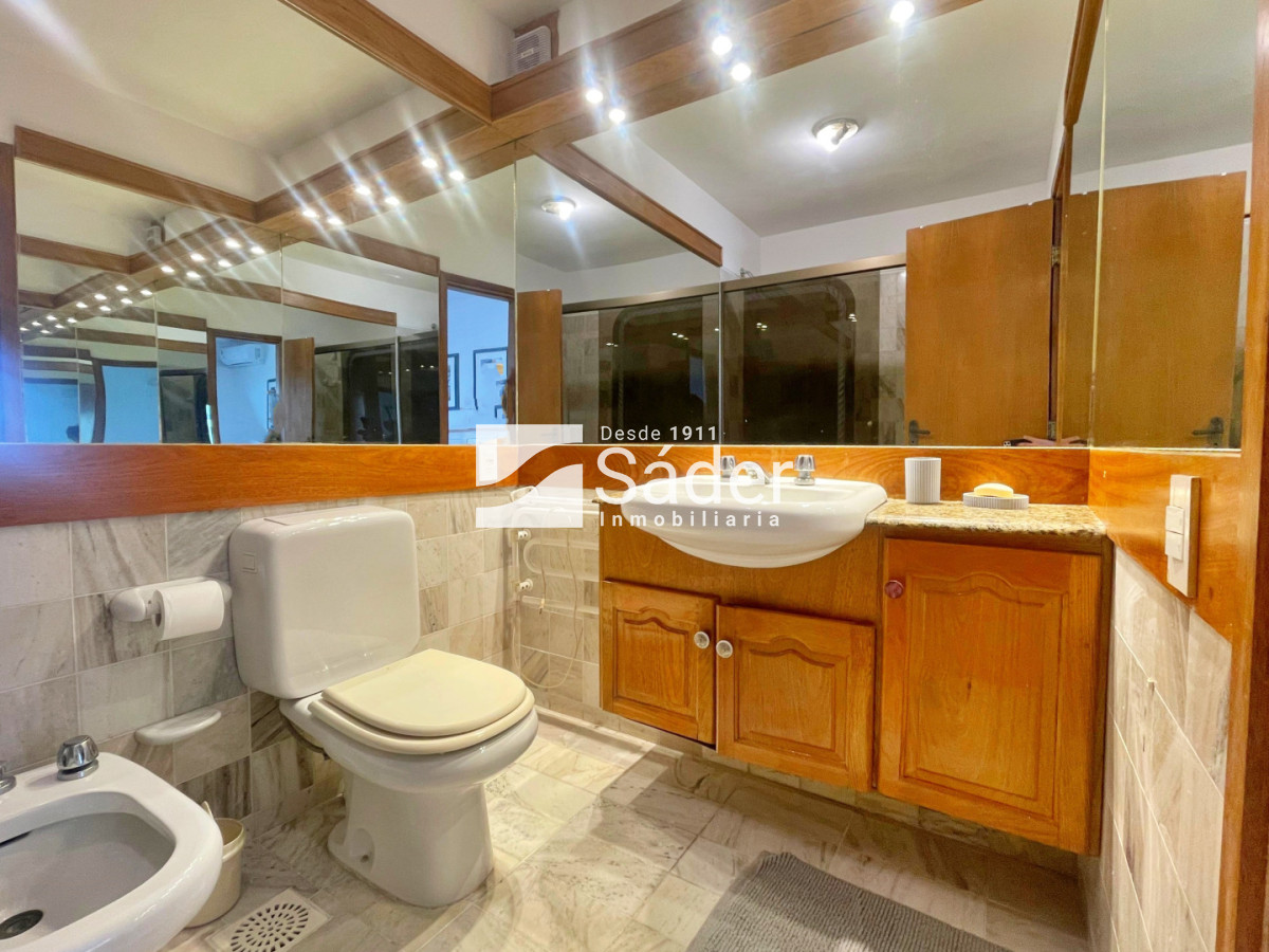 Apartamento ID.4601 - Apartamento en alquiler 2 dormitorios en suite y toilettes