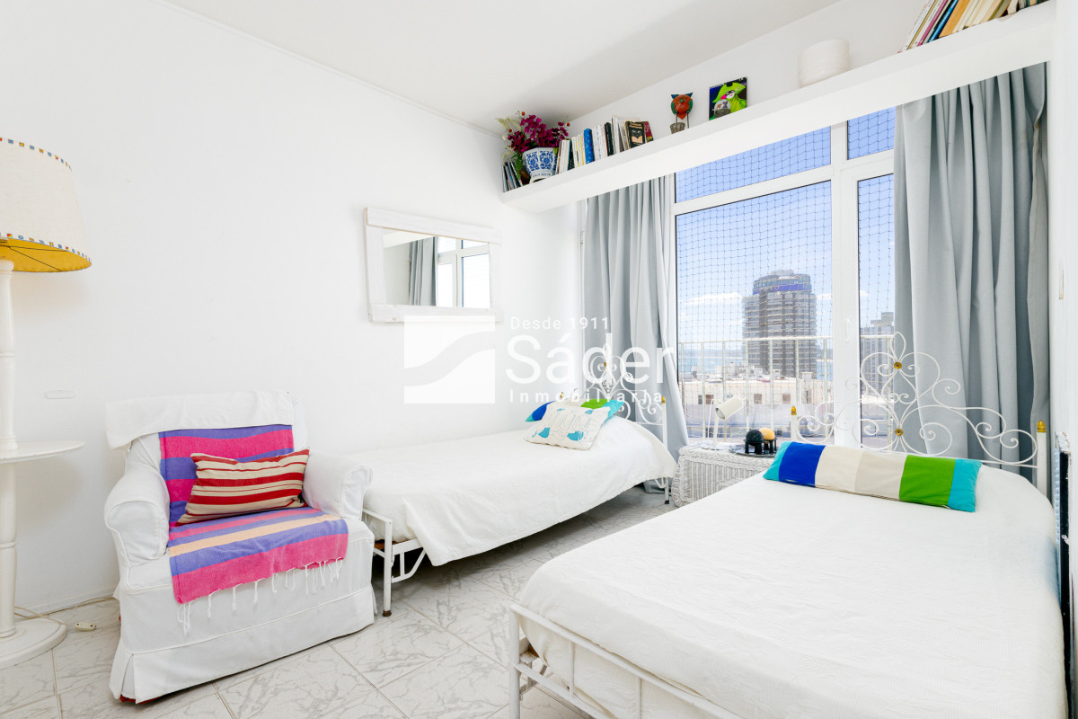 Apartamento ID.3648 - Espectacular apartamento en venta, primera fila frente a la playa El Emir