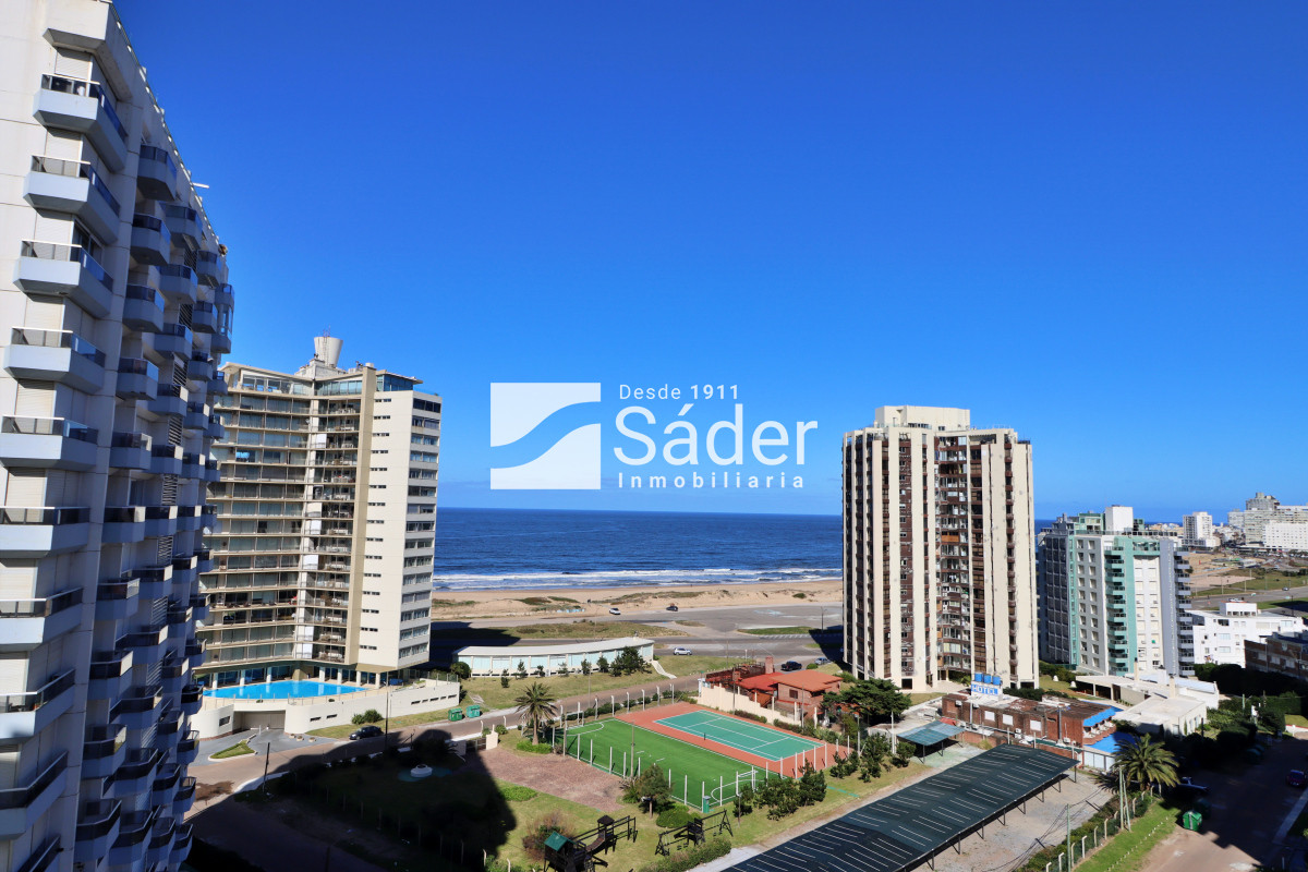 Apartamento ID.4277 - Apto. de 2 dormitorios, con vista al mar (Playa Brava, pda. 5)