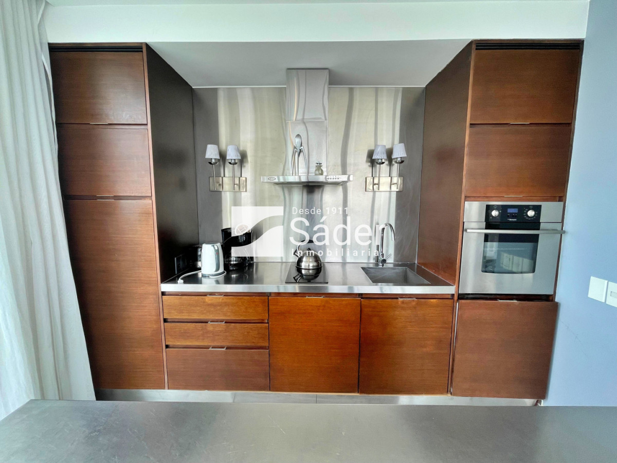 Apartamento ID.4955 - Penthouse en Pda 7 sobre Av. Roosevelt