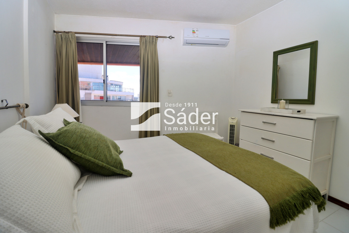 Apartamento ID.4325 - Apto. en alquiler de 2 dormitorios. 