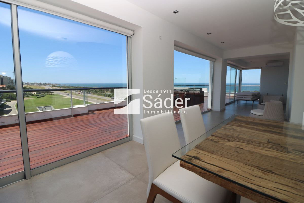 Apartamento ID.4605 - Penthouse en Alq. Pda 32 de Playa Brava, Punta del Este 