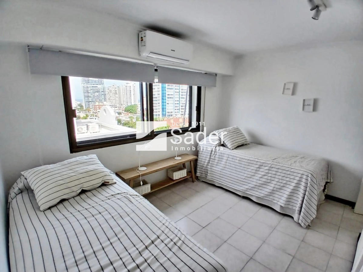 Apartamento ID.4646 - Apartamento 3 dormitorios. Frente a playa mansa.