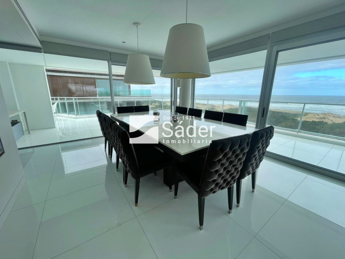 Apartamento ID.3814 - Penthouse de lujo en Playa Brava