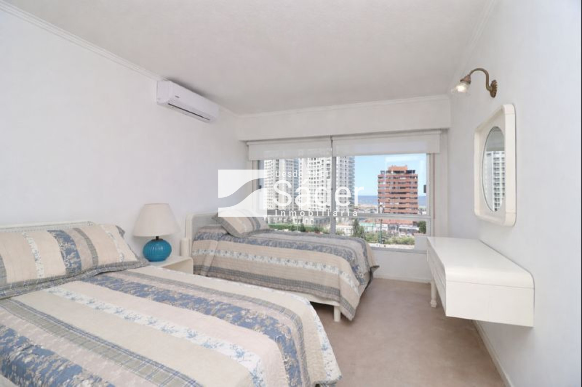 Apartamento ID.4632 - Amplio apartamento frente al mar, Pda. 1 Mansa