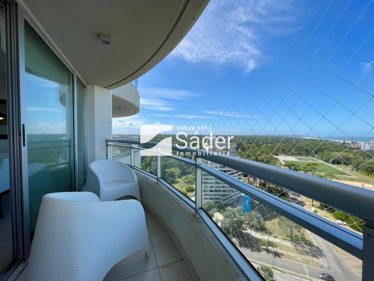 Apartamento ID.4729 - Apto en Alq. 3 Suites en Pda 8 de Playa Brava, a metros del mar 