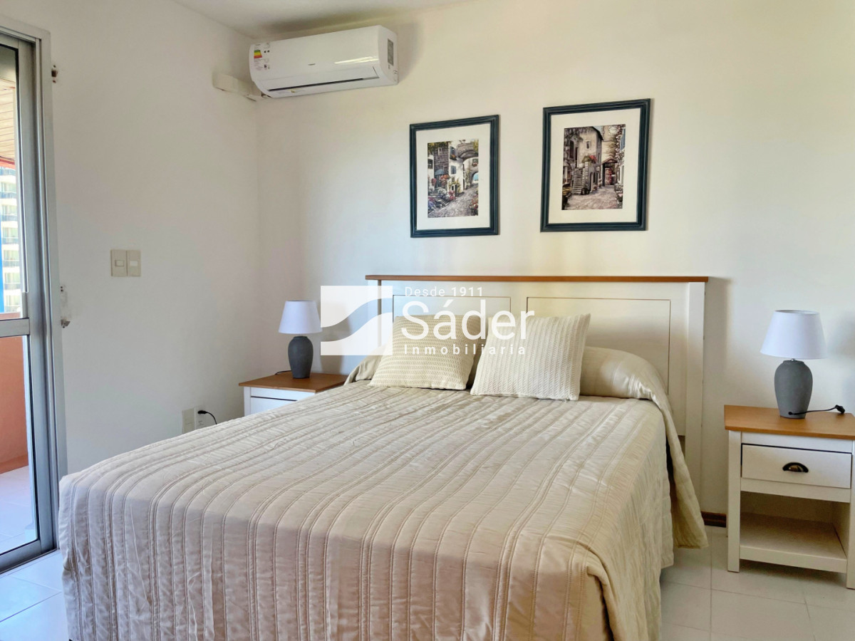 Apartamento ID.4601 - Apartamento en alquiler 2 dormitorios en suite y toilettes
