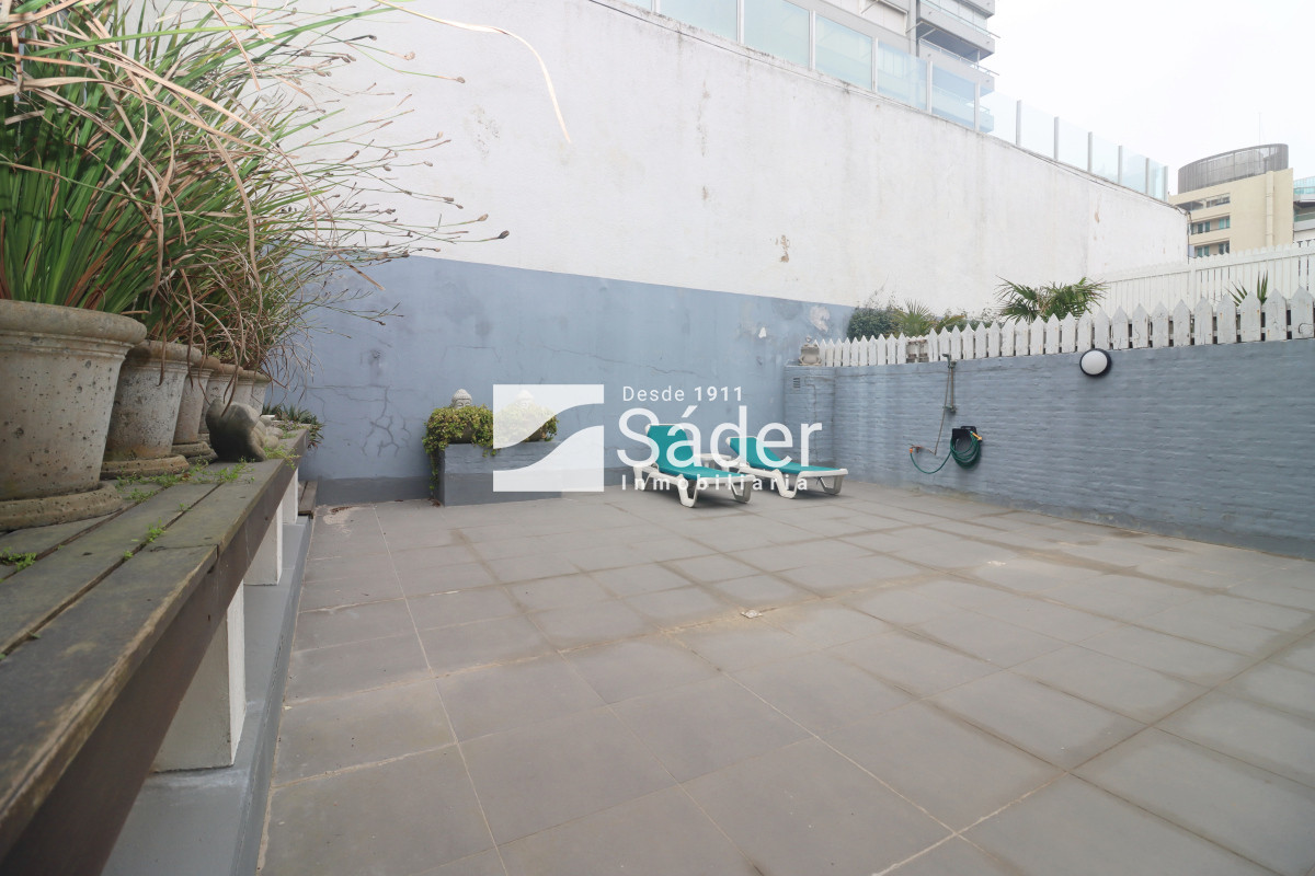 Apartamento ID.4396 - Apartamento de gran tamaño frente al Puerto