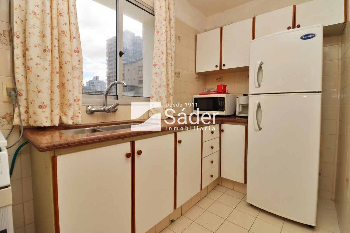 Apartamento ID.4087 - Apto venta y alquiler en Península, a solo 100 metros de la playa El Emir 