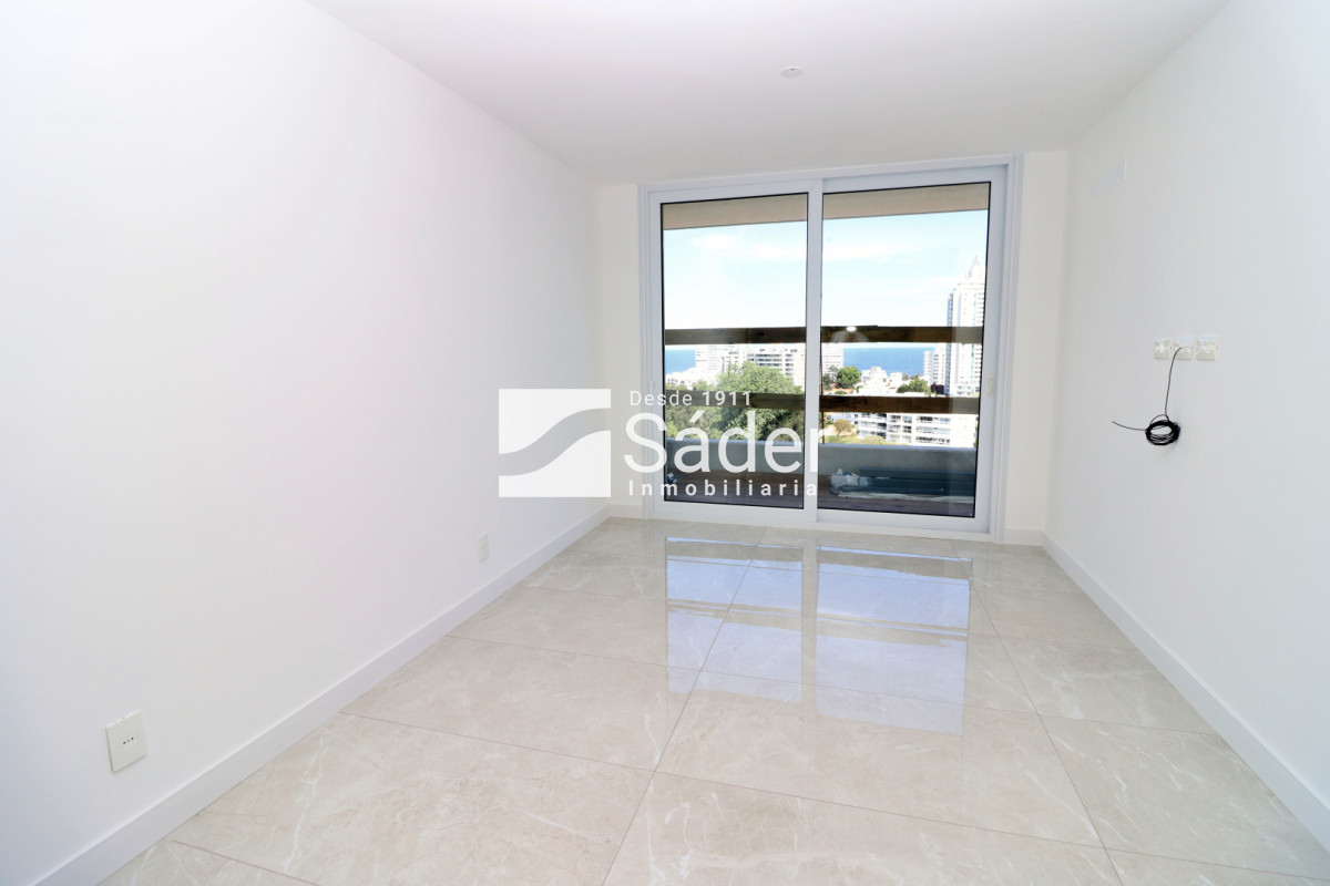 Apartamento ID.4643 - Venta espectacular apartamento a estrenar en Punta Del Este Playa Brava
