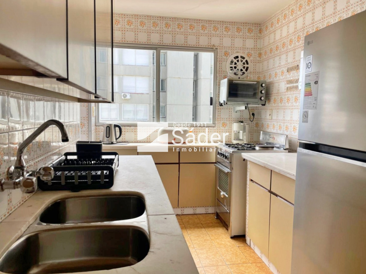 Apartamento ID.4623 - Apartamento frente a Playa Brava. 2 dormitorios. 