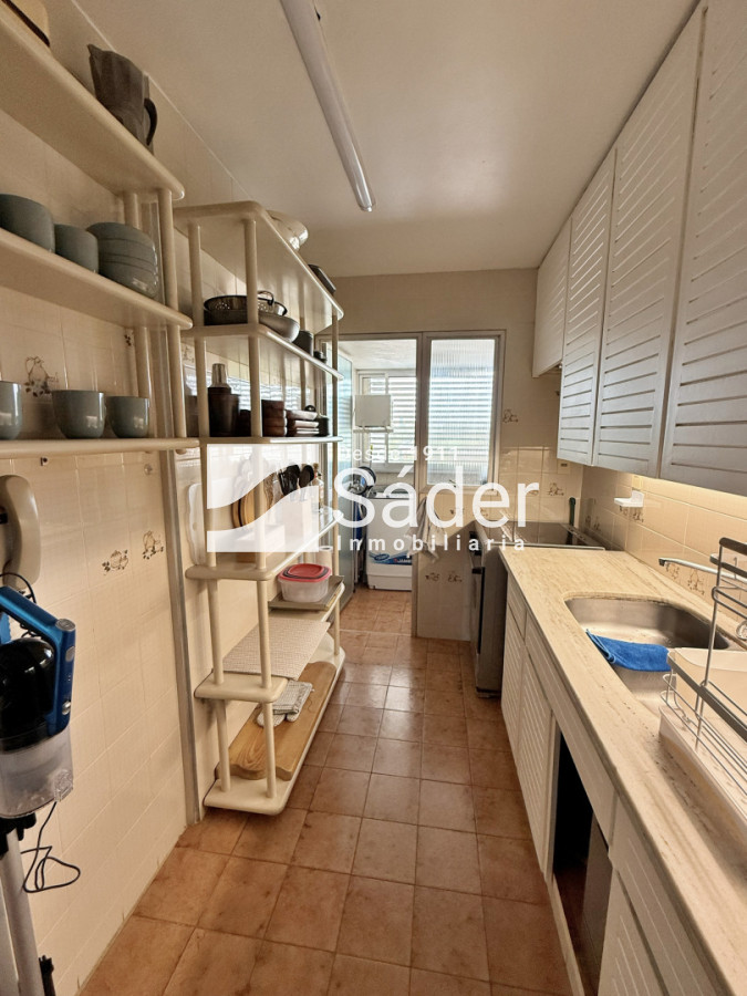 Apartamento ID.3751 - A metros del mar, Parada 19 de Playa Mansa. Alquiler temporal 