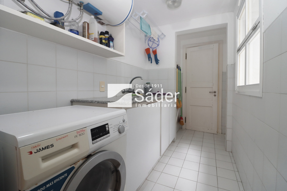 Apartamento ID.4396 - Apartamento de gran tamaño frente al Puerto