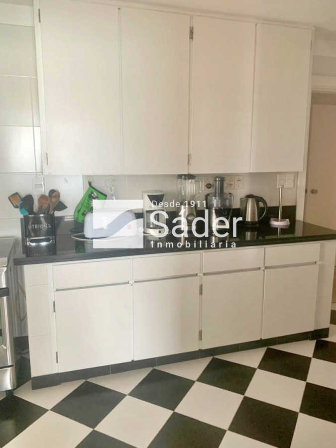 Apartamento ID.4515 - Apto en Alq. Gran Planta Frente al Mar en Playa Mansa 