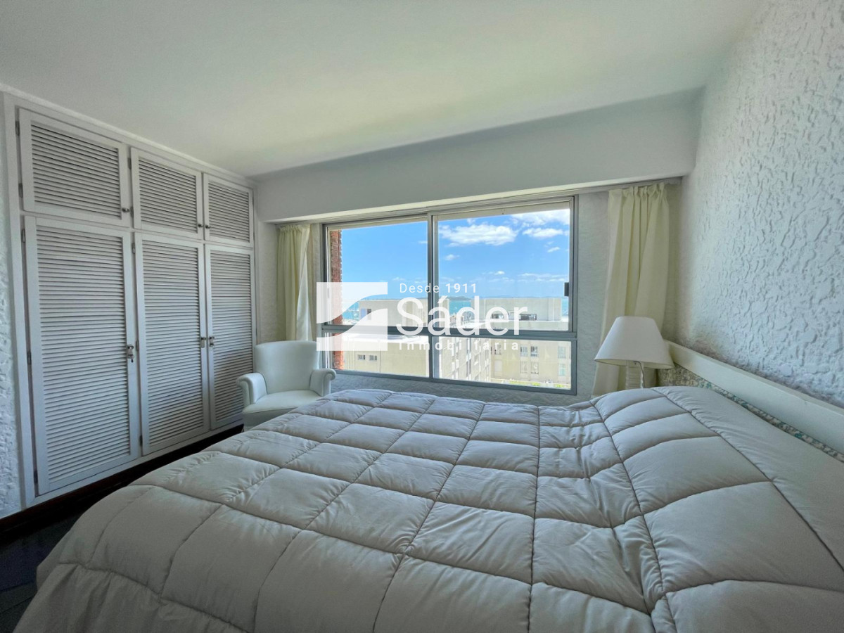 Apartamento ID.4657 - Apartamento en venta y alquiler 4 dormitorios en la península.