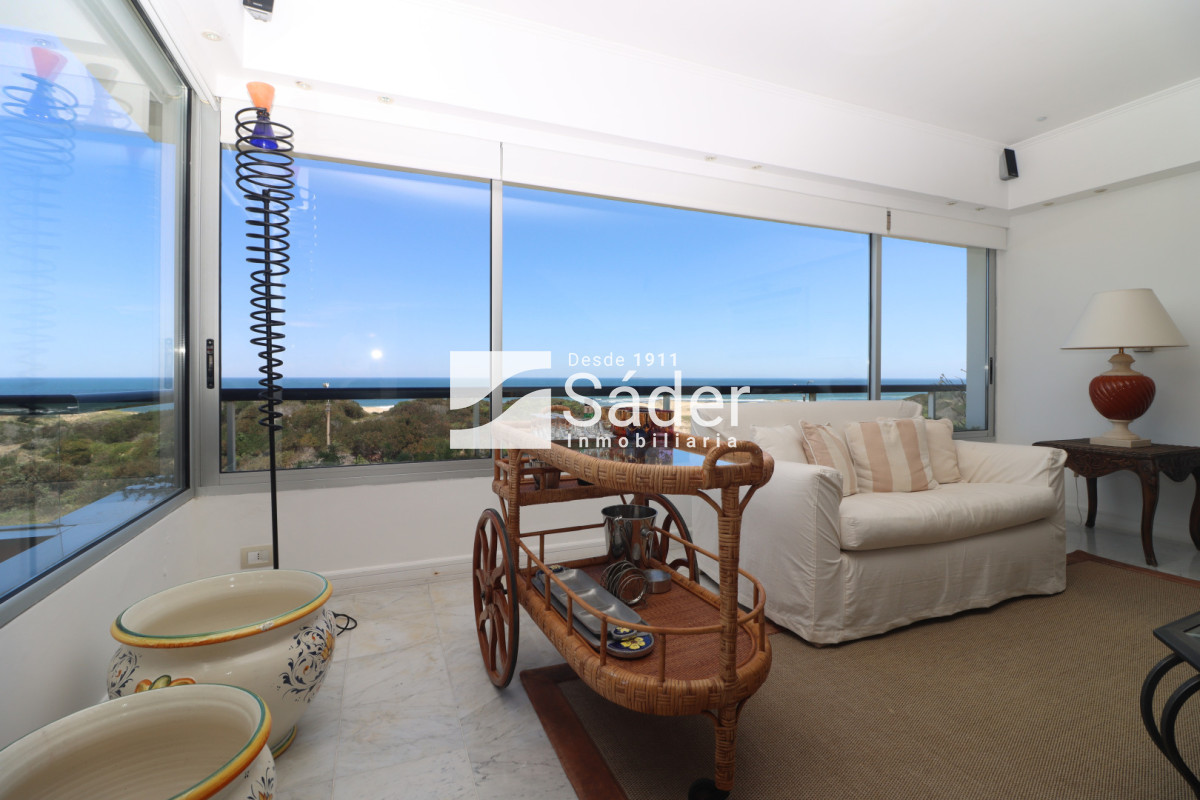 Apartamento ID.4605 - Penthouse en Alq. Pda 32 de Playa Brava, Punta del Este 