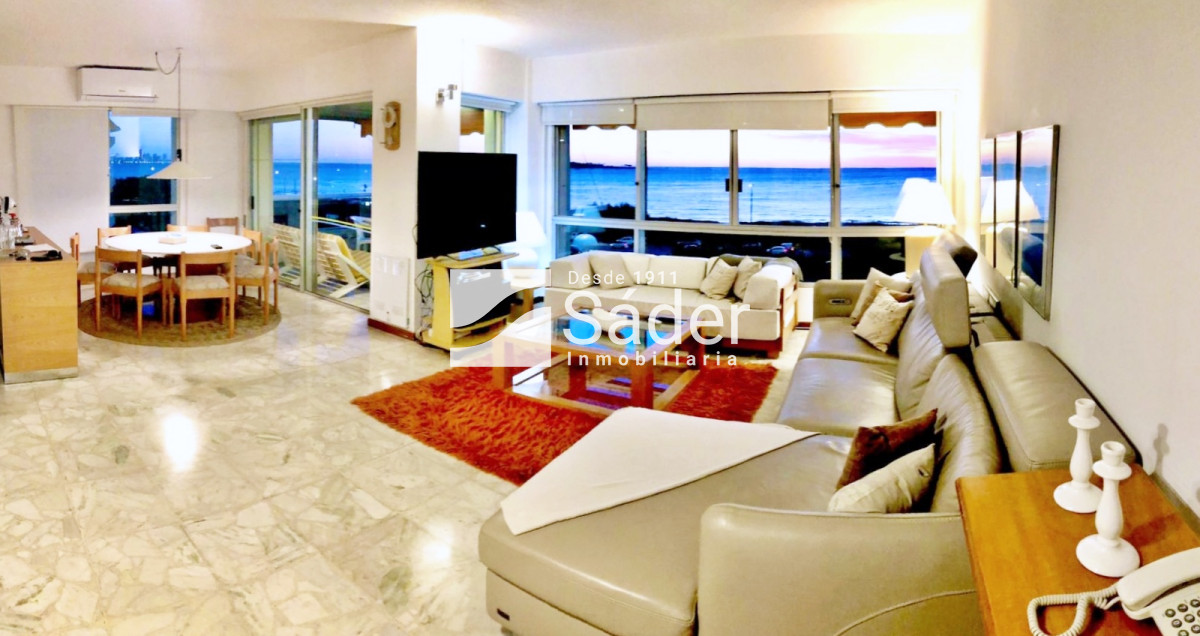 Apartamento ID.4554 - Apto 3 dorm. Playa mansa. 