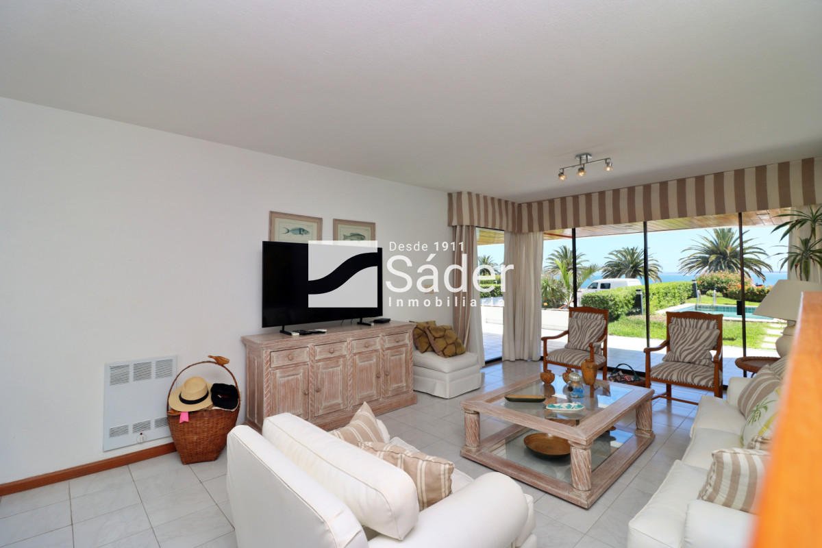 Apartamento ID.2620 - Apartamento en venta y alquiler Peninsula 3 dormitorios