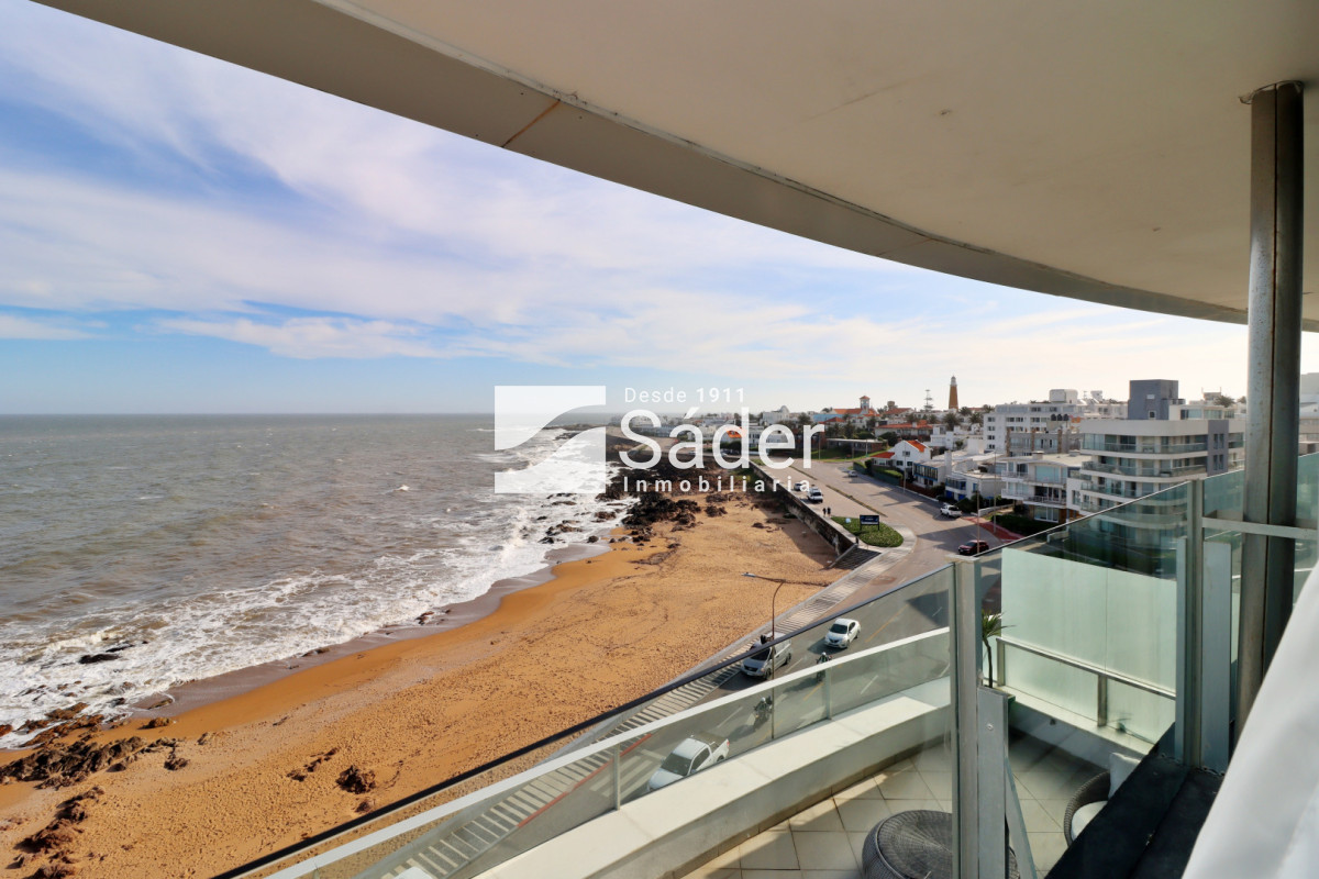 Apartamento ID.4476 - Penthouse en Alq. Frente al Mar, 1era Quincena de Enero 