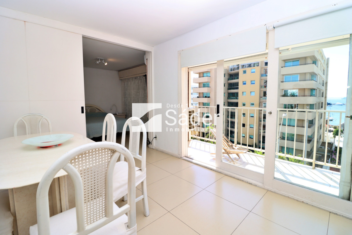 Apartamento ID.4615 - Apto 2 Dormitorios en la Península, sobre Av. Gorlero 