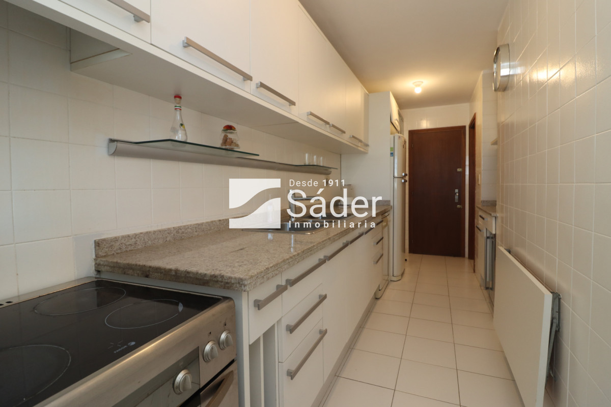 Apartamento ID.4602 - Frente al mar en pda. 3 de playa mansa 