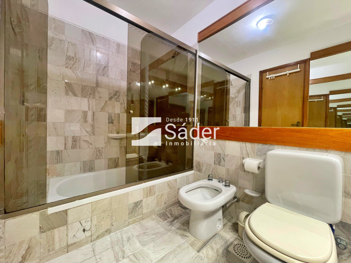 Apartamento ID.4601 - Apartamento en alquiler 2 dormitorios en suite y toilettes