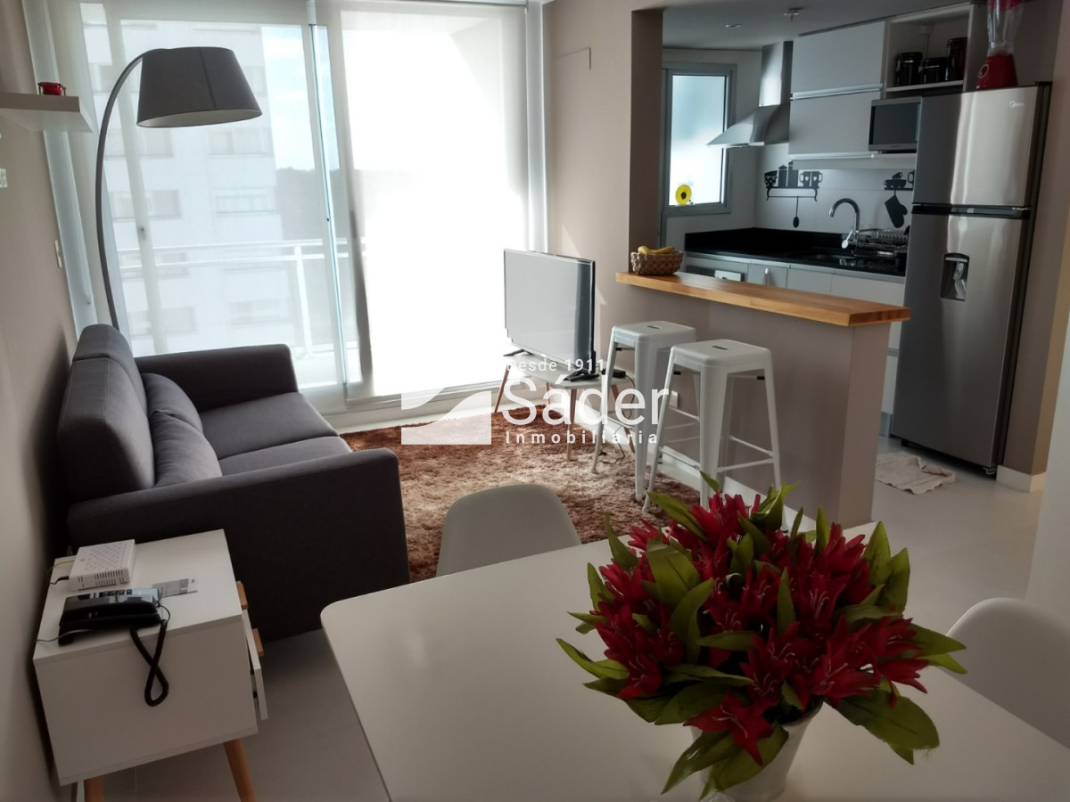 Apartamento ID.4761 - Apartamento sobre Avda. Roosevelt