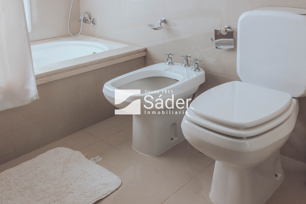 Apartamento ID.3743 - Apto 3 Dormitorios Pda. 42 Playa Mansa