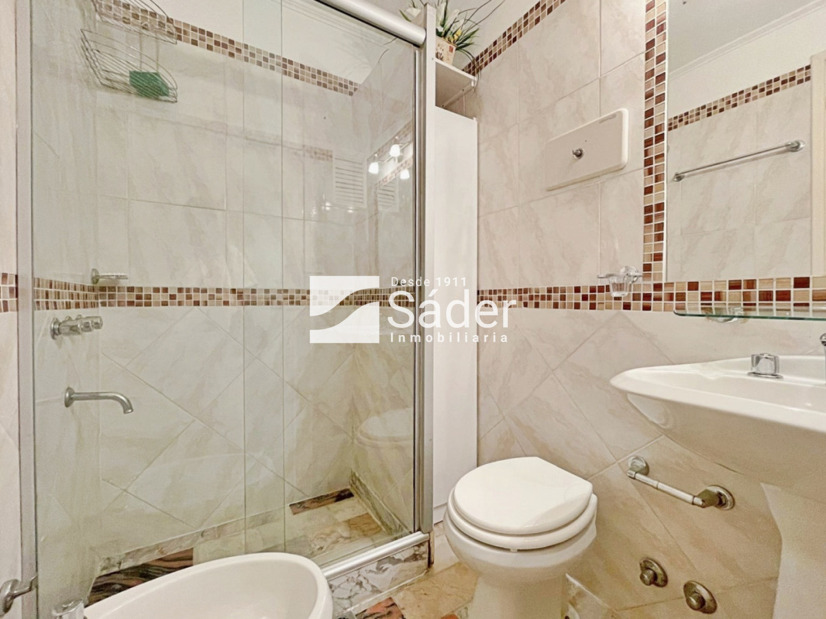 Apartamento ID.4673 - Apto de 2 dormitorios en Alquiler, Península 