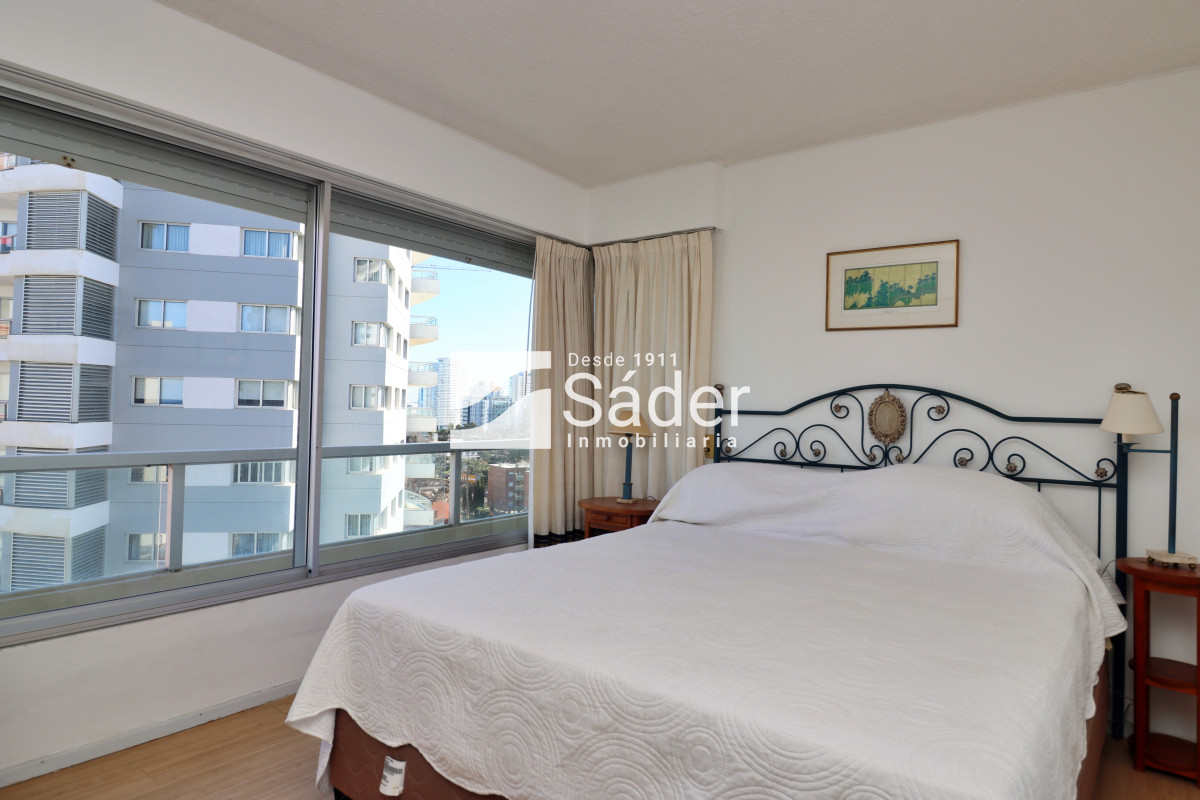 Apartamento ID.4277 - Apto. de 2 dormitorios, con vista al mar (Playa Brava, pda. 5)