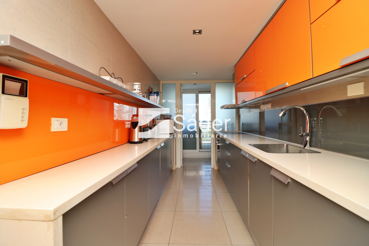 Apartamento ID.4549 - Alquiler de apto 3 dormitorios en suite a Metros de la Mansa, Pda. 3.