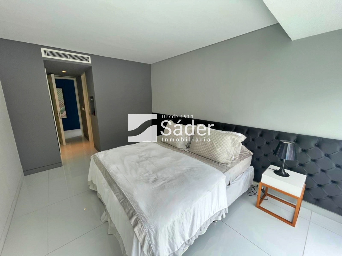 Apartamento ID.3814 - Penthouse de lujo en Playa Brava