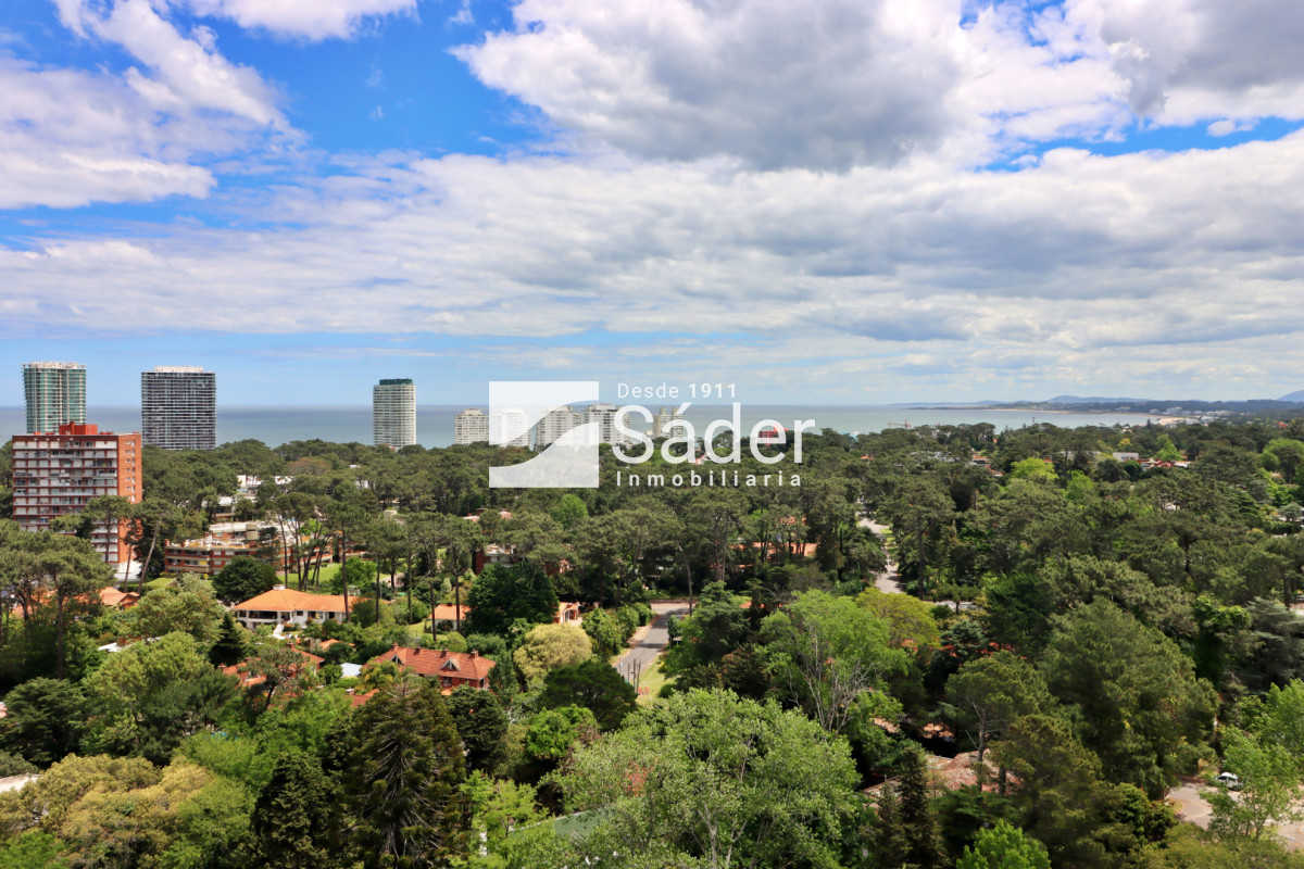 Apartamento ID.4525 - Apartamento 170 m², ideal para los que eligen Punta del Este como hogar
